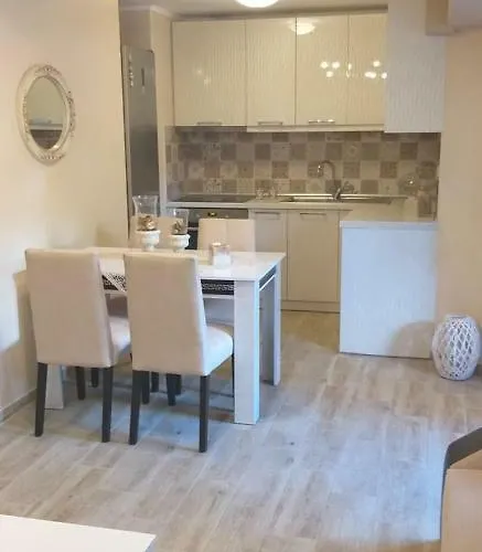 Diamond House Apartman